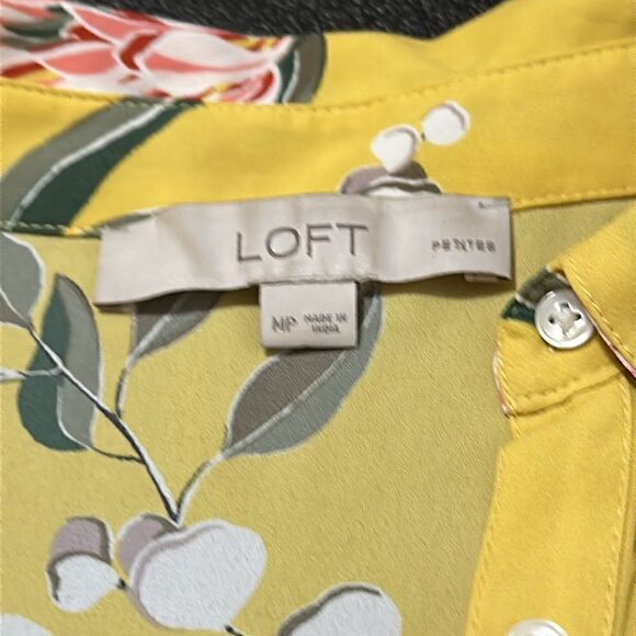 LOFT sleeveless Top - Picture 2 of 6